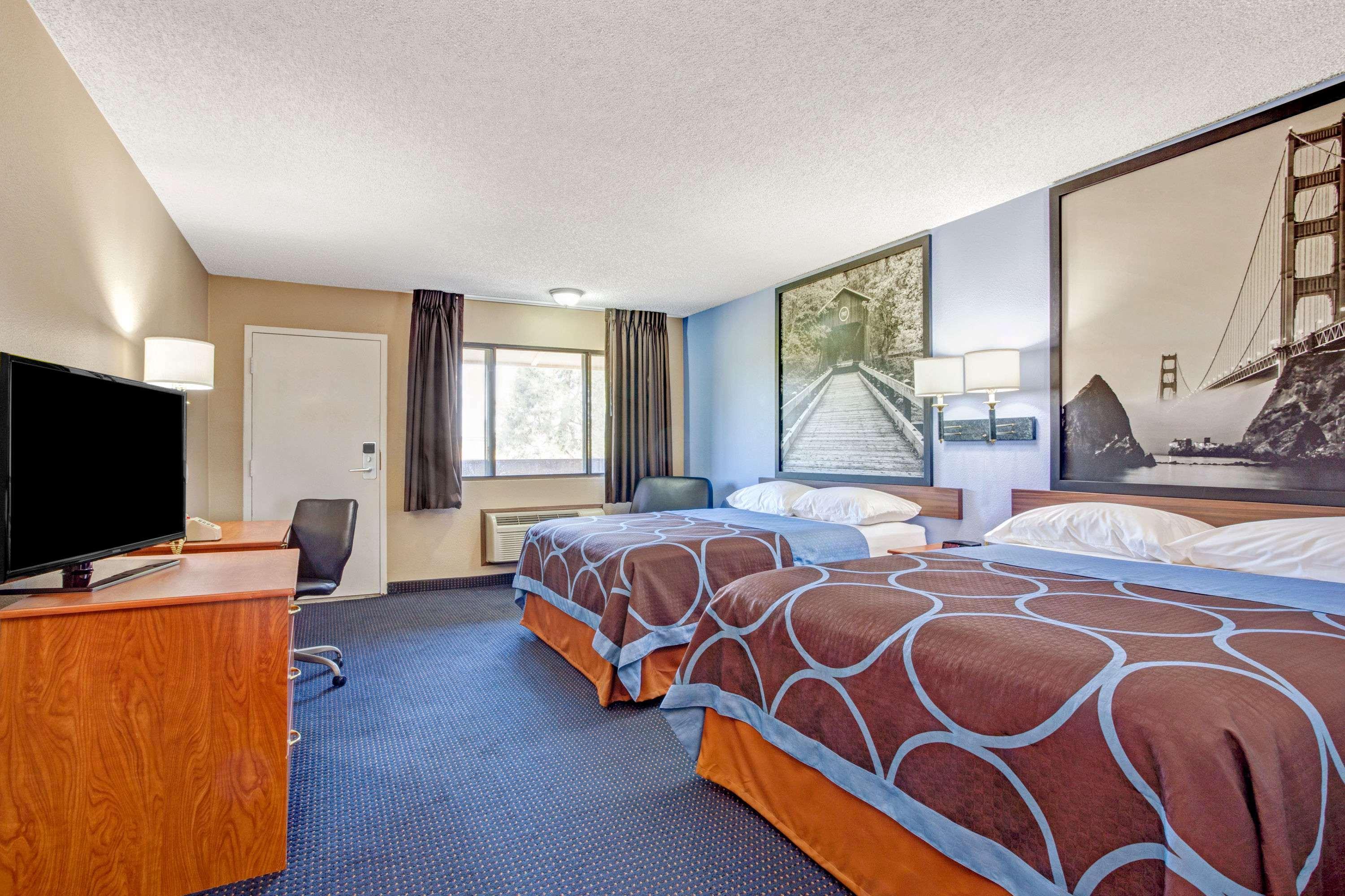 Super 8 By Wyndham Albany Exterior foto